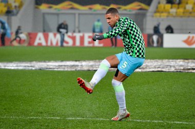 Lviv, Ukrayna - 28 Kasım 2019: Alexandria (Ukrayna) ile Wolfsburg (Almanya), Ukrayna arasındaki Uefa Avrupa Ligi karşılaşmasında Jeffrey Bruma oyuncusu