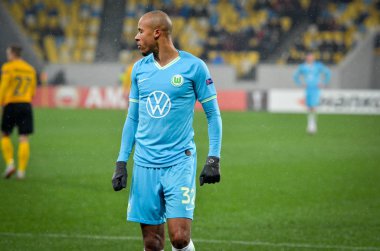 Lviv, Ukrayna - 28 Kasım 2019: Alexandria (Ukrayna) ile Wolfsburg (Almanya), Ukrayna arasındaki Uefa Avrupa Ligi maçı sırasında Marcel Tisserand oyuncusu
