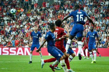 İstanbul, Türkiye - 14 Ağustos 2019: Türkiye 'nin Vodafone Arena kentindeki Vodafone Park' ta Liverpool ile Chelsea arasında oynanan Uefa Süper Kupası Finalleri sırasında futbolcu