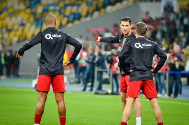 Kyiv, Ukrayna - 14 Ekim 2019: Uefa Euro 2020 ön eleme karşılaşmasında Ukrayna milli takımı Ukrayna ile Ukrayna milli takımı arasında oynanan karşılaşma sırasında Cristiano Ronaldo
