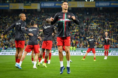 Kyiv, Ukrayna - 14 Ekim 2019: Cristiano Ronaldo ve Uefa Euro 2020 ön eleme maçında Ukrayna ile Portekiz milli takımı Ukrayna arasında oynanan karşılaşma
