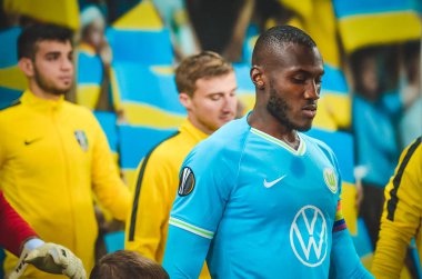 Lviv, Ukrayna - 28 Kasım 2019: Uefa Avrupa Ligi (Ukrayna) - Wolfsburg (Almanya) - Ukrayna maçı sırasında Josuha Guilavogui oyuncusu