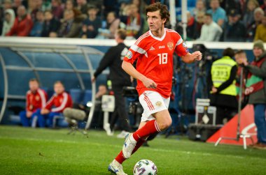 Saint-Petersburg, Rusya - 16 Kasım 2019: Uefa Euro 2020 eleme karşılaşmasında Yuri Zhirkov oyuncusu Rusya ile Belçika milli takımı arasında oynanan karşılaşma, Rusya