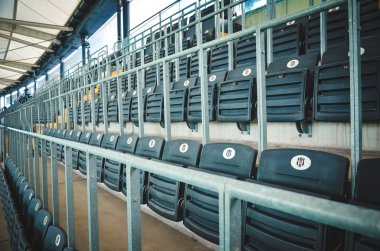 İstanbul, Türkiye - 14 Ağustos 2019: Türkiye 'nin Vodafone Arena kentinde oynanan Uefa Süper Kupası Finalleri öncesinde Vodafone Arena stadyumundaki koltuklar