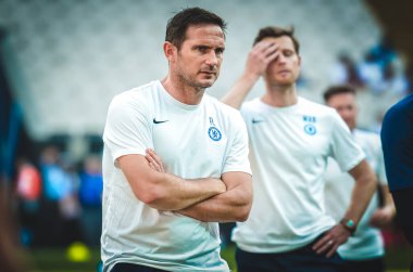 İstanbul, Türkiye - 14 Ağustos 2019: Vodafone Arena, Türkiye 'deki Vodafone Park' ta Liverpool ile Chelsea arasında oynanan Uefa Süper Kupası Finalleri öncesinde teknik direktör Frank Lampard