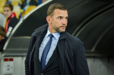Kyiv, Ukrayna - 14 Ekim 2019: Uefa Euro 2020 ön eleme karşılaşmasında teknik direktör Andriy Shevchenko Ukrayna milli takımı Ukrayna milli takımı Ukrayna ile karşılaşacak.
