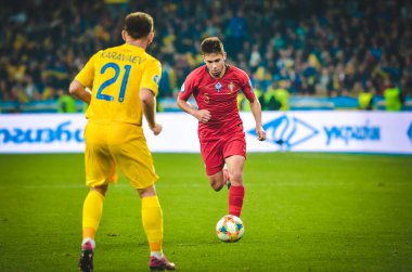 Kyiv, Ukrayna - 14 Ekim 2019: Uefa Euro 2020 ön eleme karşılaşmasında Ukrayna milli takımı Ukrayna ile Ukrayna milli takımı arasındaki Raphael Guerreiro oyuncusu