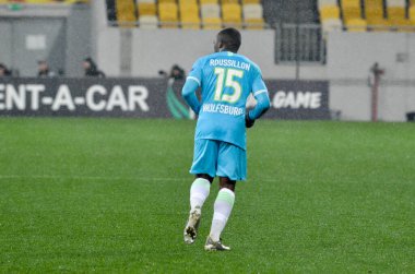 Lviv, Ukrayna - 28 Kasım 2019: Uefa Avrupa Ligi karşılaşmasında Jerome Roussillon oyuncusu Alexandria (Ukrayna) - Wolfsburg (Almanya), Ukrayna