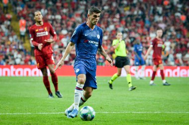 İstanbul, Türkiye - 14 Ağustos 2019: Türkiye 'nin Vodafone Arena kentindeki Vodafone Park' ta Liverpool ile Chelsea arasında oynanan Uefa Süper Kupası Finalleri 'nde Hıristiyan Pulisiç oyuncusu