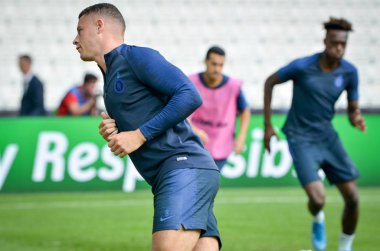 İstanbul, Türkiye - 14 Ağustos 2019: Türkiye 'nin Vodafone Arena kentindeki Vodafone Park' ta Liverpool ile Chelsea arasında oynanan Uefa Süper Kupa Finalleri öncesinde Chelsea futbolcuları antrenman oturumu