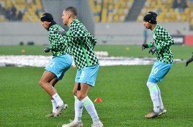 Lviv, Ukrayna - 28 Kasım 2019: Uefa Avrupa Ligi karşılaşmasında Jeffrey Bruma oyuncusunun antrenman oturumu Alexandria vs Wolfsburg (Almanya), Ukrayna