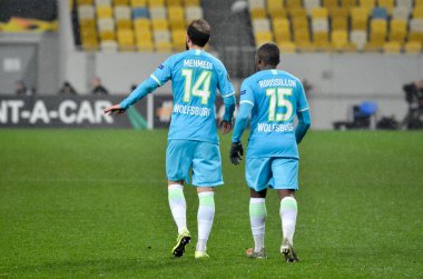 Lviv, Ukrayna - 28 Kasım 2019: Alexandria (Ukrayna) ile Wolfsburg (Almanya), Ukrayna arasındaki Uefa Avrupa Ligi karşılaşmasında Admir Mehmedi oyuncusu
