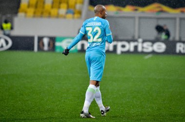 Lviv, Ukrayna - 28 Kasım 2019: Alexandria (Ukrayna) ile Wolfsburg (Almanya), Ukrayna arasındaki Uefa Avrupa Ligi maçı sırasında Marcel Tisserand oyuncusu