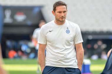 İstanbul, Türkiye - 14 Ağustos 2019: Vodafone Arena, Türkiye 'deki Vodafone Park' ta Liverpool ile Chelsea arasında oynanan Uefa Süper Kupası Finalleri öncesinde teknik direktör Frank Lampard