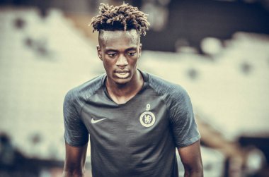İstanbul, Türkiye - 14 Ağustos 2019: Chelsea Tammy Abraham Uefa Süper Kupası Finalleri öncesinde Vodafone Arena, Türkiye 'deki Vodafone Park' ta Liverpool ve Chelsea arasında oynanan karşılaşma öncesi antrenman oturumu