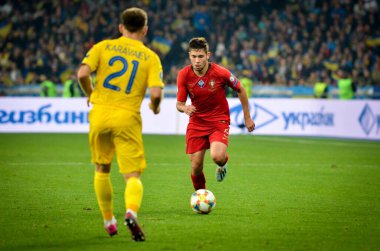 Kyiv, Ukrayna - 14 Ekim 2019: Uefa Euro 2020 ön eleme karşılaşmasında Ukrayna milli takımı Ukrayna ile Ukrayna milli takımı arasındaki Raphael Guerreiro oyuncusu