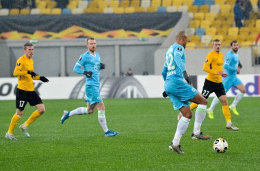 Lviv, Ukrayna - 28 Kasım 2019: Alexandria (Ukrayna) ile Wolfsburg (Almanya), Ukrayna arasındaki Uefa Avrupa Ligi maçı sırasında Marcel Tisserand oyuncusu