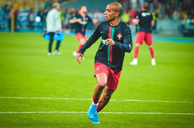Kyiv, Ukrayna - 14 Ekim 2019: Uefa Euro 2020 ön eleme maçında Joao Mario, Portekiz milli takımı Ukrayna 'ya karşı oynamıştır.