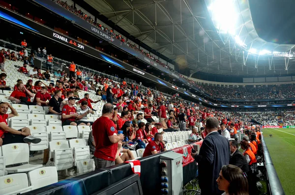 Istanbul Turkey August 2019 Liverpool Football Fans Spectators Uefa Super — Stock Photo, Image