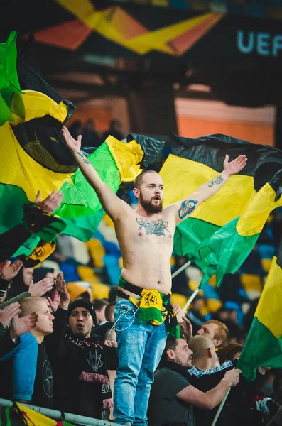 Lviv Ukraine Novembro 2019 Torcedores Futebol Ultras Apoiam Sua Equipe — Fotografia de Stock