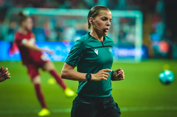 Istanbul Turkey August 2019 Women Referees Panel Led Judge Stephanie — стокове фото