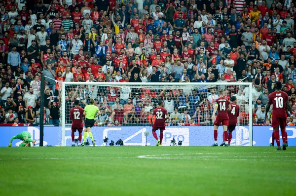 Istanbul Turkey August 2019 Liverpool Football Player Uefa Super Cup — стокове фото