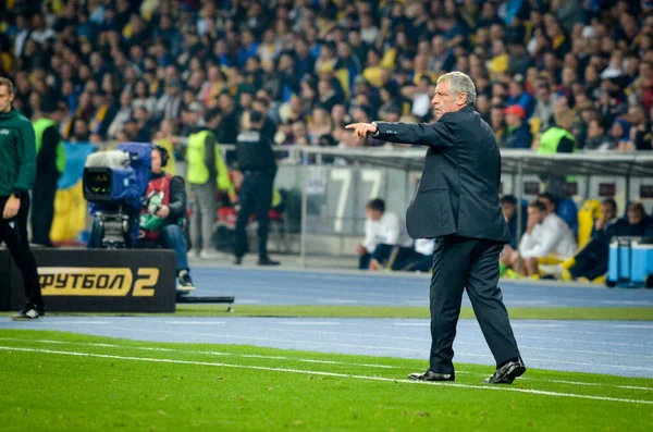 Kyiv, Ukrayna - 14 Ekim 2019: Fernando Santos Uefa Euro 2020 ön eleme karşılaşmasında milli takım Ukrayna ile Portekiz milli takımı Ukrayna arasında oynanan karşılaşma