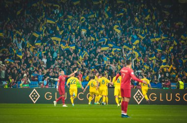 Kyiv, Ukrayna - 14 Ekim 2019: Uefa Euro 2020 ön eleme maçında Ukrayna milli takımı Ukrayna ile Portekiz milli takımı Ukrayna arasındaki golü kutladı