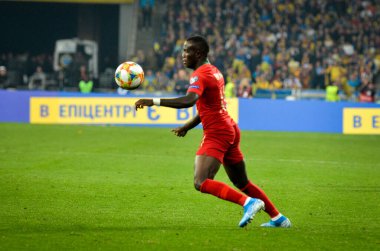 Kyiv, Ukrayna - 14 Ekim 2019: Uefa Euro 2020 ön eleme maçında Ukrayna milli takımı Ukrayna ile Portekiz milli takımı Ukrayna maçı sırasında Bruma oyuncusu