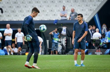 İstanbul, Türkiye - 14 Ağustos 2019: Kepa Arrizabalaga ve Uefa Süper Kupası Finalleri öncesinde Vodafone Arena, Türkiye 'deki Vodafone Park' ta Liverpool ve Chelsea arasında oynanan antrenman oturumu
