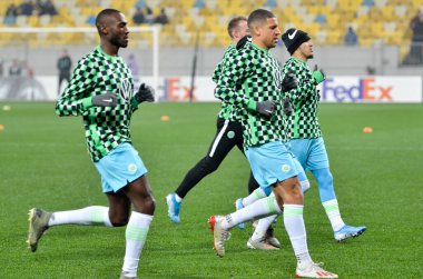 Lviv, Ukrayna - 28 Kasım 2019: Uefa Avrupa Ligi karşılaşmasında Jeffrey Bruma oyuncusunun antrenman oturumu Alexandria vs Wolfsburg (Almanya), Ukrayna