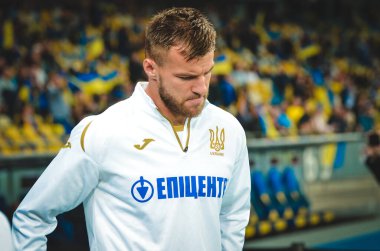 Kyiv, Ukrayna - 14 Ekim 2019: Uefa Euro 2020 ön eleme karşılaşmasında Ukrayna milli takımı Ukrayna milli takımı Ukrayna ile oynanan karşılaşmada Andrii Yarmolenko