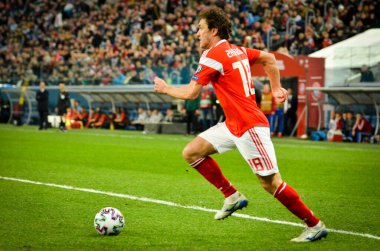 Saint-Petersburg, Rusya - 16 Kasım 2019: Uefa Euro 2020 eleme karşılaşmasında Yuri Zhirkov oyuncusu Rusya ile Belçika milli takımı arasında oynanan karşılaşma, Rusya