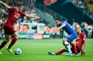 İstanbul, Türkiye - 14 Ağustos 2019: Uefa Süper Kupası finallerinde James Milner ve Pedro Liverpool ile Chelsea arasında Vodafone Park, Vodafone Arena, Türkiye