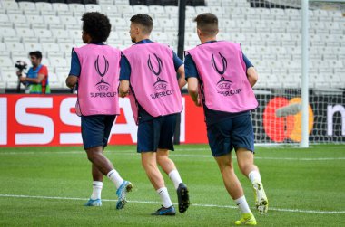 İstanbul, Türkiye - 14 Ağustos 2019: Türkiye 'nin Vodafone Arena kentindeki Vodafone Park' ta Liverpool ile Chelsea arasında oynanan Uefa Süper Kupa Finalleri öncesinde Chelsea futbolcuları antrenman oturumu