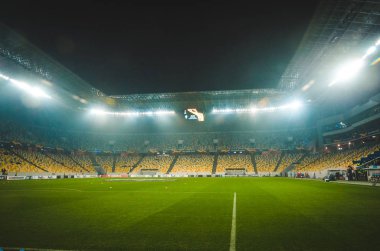 Lviv, Ukrayna - 28 Kasım 2019: Uefa Avrupa Ligi 'nin Uefa Wolfsburg, Ukrayna maçı sırasında stadyumun genel manzarası ve stadyumun manzarası