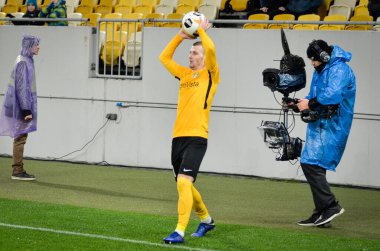 Lviv, Ukrayna - 28 Kasım 2019: Alexandria (Ukrayna) ile Wolfsburg (Almanya) arasındaki Uefa Avrupa Ligi maçı sırasında futbolcu