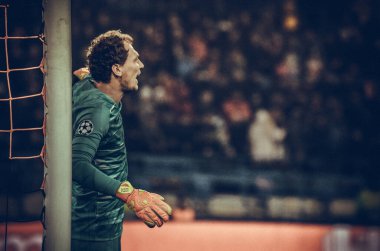 Kharkiv, Ukrayna - 11 Aralık 2019: Uefa Şampiyonlar Ligi maçında Andriy Pyatov, Shakhtar - Atalanta Bergamasca Calcio Bc (İtalya), Ukrayna