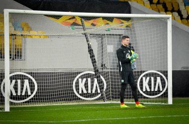 Lviv, Ukrayna - 28 Kasım 2019: Pavao Pervan ve Uefa Avrupa Ligi karşılaşması sırasında Uefa Avrupa Ligi - Wolfsburg, Ukrayna