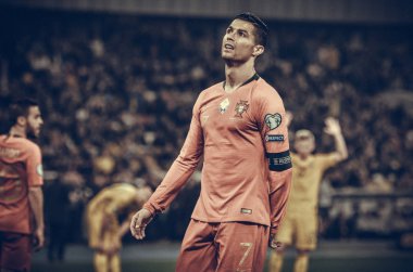 Kyiv, Ukrayna - 14 Ekim 2019: Uefa Euro 2020 ön eleme maçında Ukrayna milli takımı Ukrayna ile Ukrayna milli takımı arasında oynanan Cristiano Ronaldo