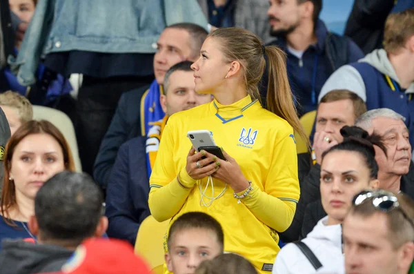 Kiev Oekraïne Oktober 2019 Oekraïense Fans Tijdens Kwalificatiewedstrijd Uefa Euro — Stockfoto