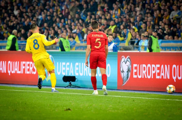 Kyiv Ukraine October 2019 Raphael Guerreiro Ruslan Malinovskyi Uefa Euro — стокове фото
