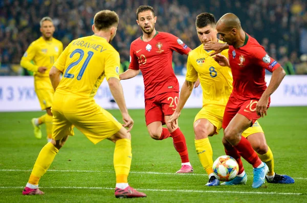 乌克兰基辅 2019年10月14日 在2017年欧洲杯预选赛期间 乌克兰国家队与葡萄牙国家队的比赛中 Joao Mario的球员 乌克兰 — 图库照片