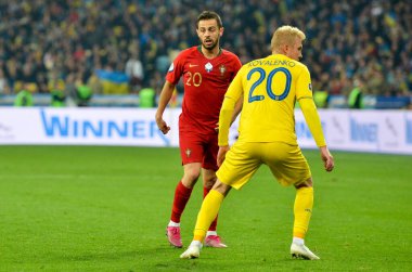 Kyiv, Ukrayna - 14 Ekim 2019: Uefa Euro 2020 ön eleme karşılaşmasında Ukrayna milli takımı Ukrayna ile Ukrayna milli takımı arasında oynanan karşılaşmada Bernardo Silva