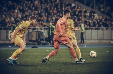 Kyiv, Ukrayna - 14 Ekim 2019: Uefa Euro 2020 ön eleme maçında Ukrayna milli takımı Ukrayna ile Ukrayna milli takımı arasında oynanan Cristiano Ronaldo