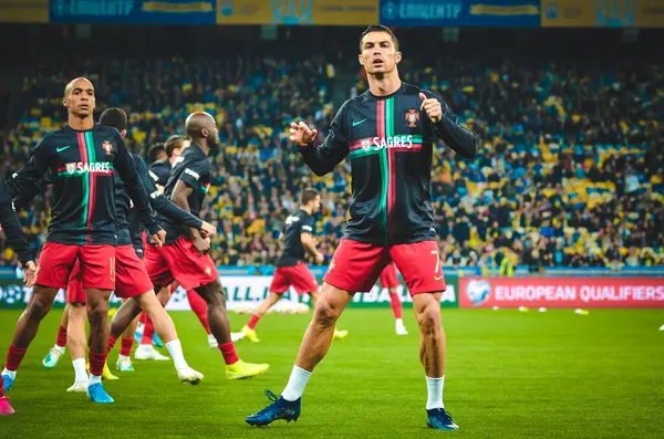 Kiev Oekraïne Oktober 2019 Cristiano Ronaldo Trainingssessie Tijdens Kwalificatiewedstrijd Uefa — Stockfoto