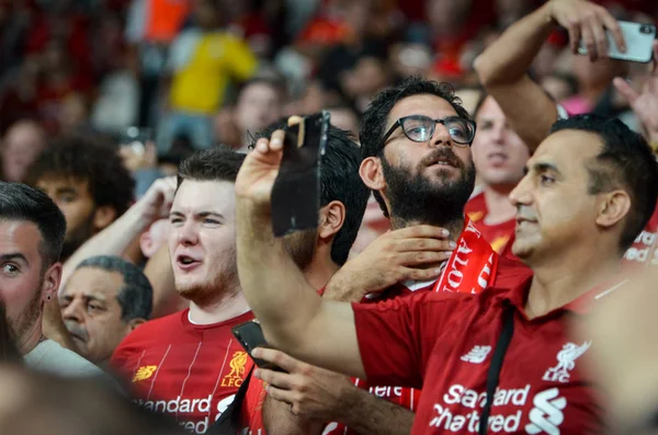 Istanbul Turkey August 2019 Liverpool Football Fans Spectators Uefa Super — Stock Fotó
