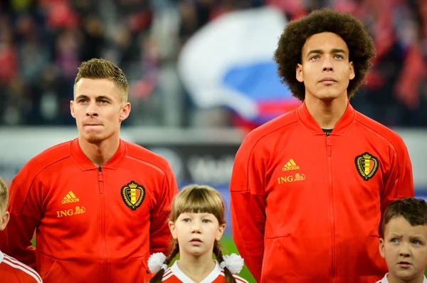 Saint-Petersburg, Rusya - 16 Kasım 2019: Axel Witsel ve Thorgan Hazard Uefa Euro 2020 ön eleme karşılaşmasında Rusya milli takımı Belçika takımı Rusya ile karşılaşacak