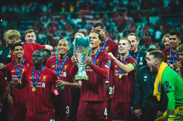 Istanbul Turkey August 2019 Virgil Van Dijk Celebrate Victory Award — Stock Photo, Image