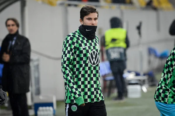 Lviv Ukraine November 2019 Wolfsburg Football Player Enters Pith Uefa — Stock Photo, Image